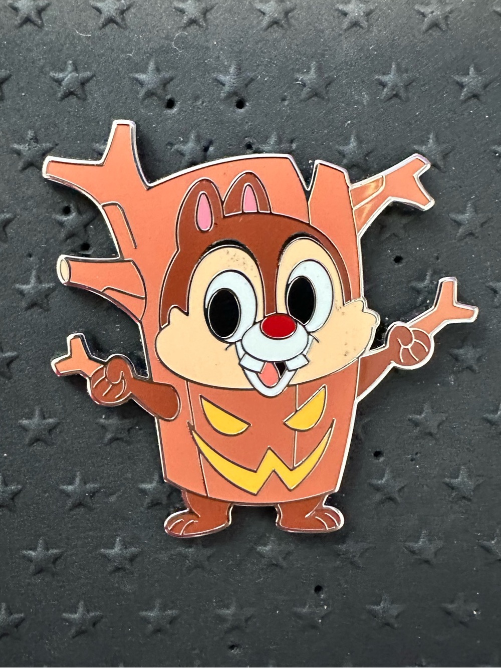 Disney Chip N Dale trick or Chipmunk mystery box Halloween pin. Dale as tree pin